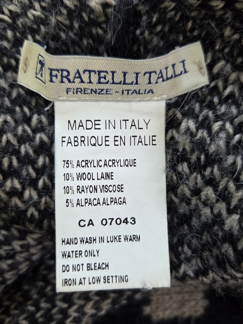 Fratelli Talli Knit Striped Fringe Poncho Wrap in Black and Cream O/S - Picture 4 of 4